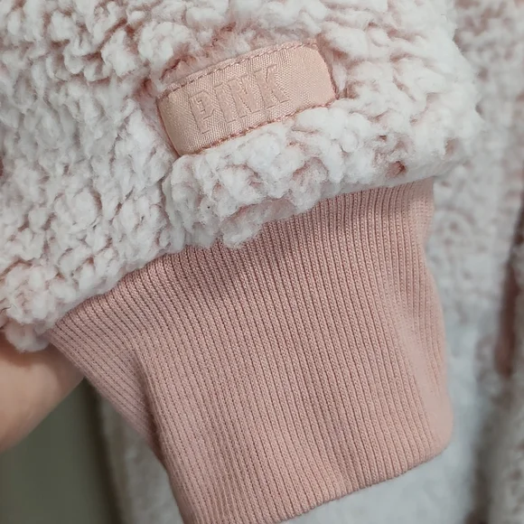 Victoria's Secret PINK Sherpa Hooded Onsie - Picture 5 of 10